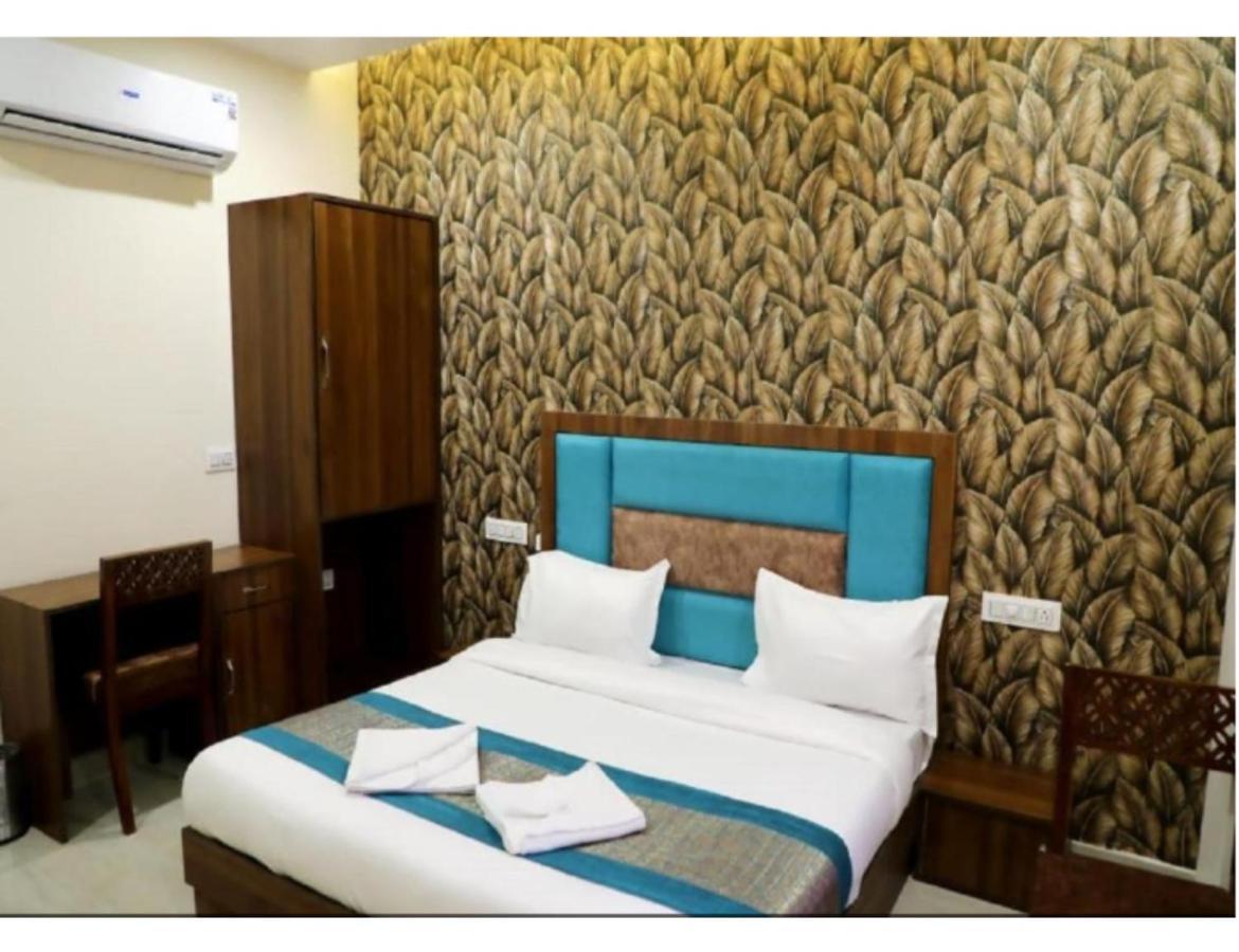 Hotel Royal Villa 2, Amritsar Exterior foto